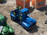 699 - ABSOLUTE - MARGARITAVILLE TRUCK