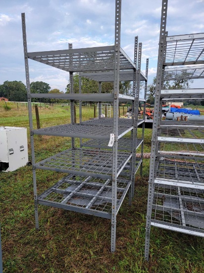 2143 - METAL SHELVING