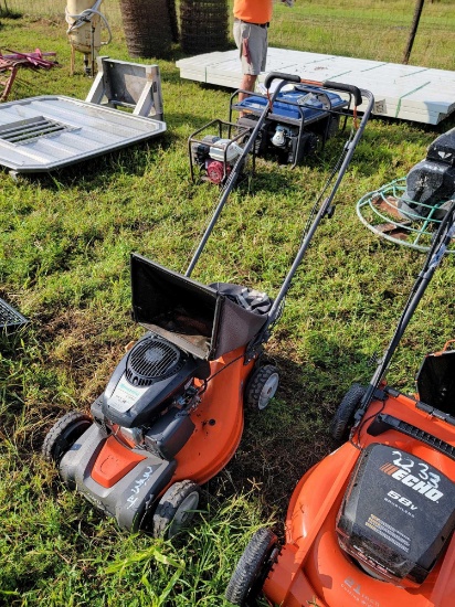 2234 - HUSQUARNA L22/AK PUSH MOWER