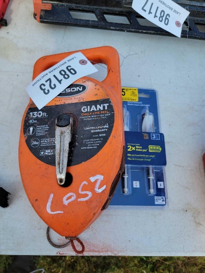 2507 - KESON GIANT CHAULK LINE REEL AND