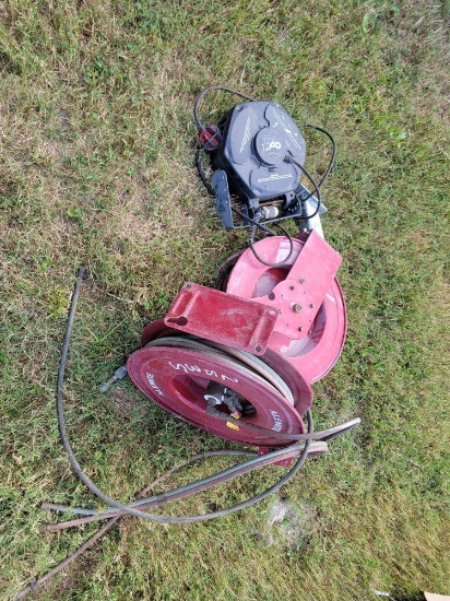 2535 - TORCH AND AIR HOSE REEL
