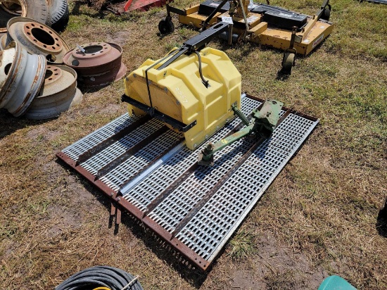 2557 - BACKHOE ARM AND 24" BUCKET