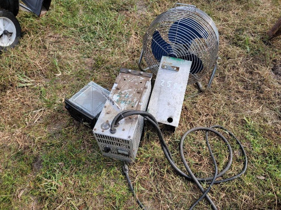 2596 - ELECTRIC FAN, 24V CHARGERS, RADIO