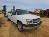 881 - 2004 CHEVY 1500 4WD EXT CAB TRUCK