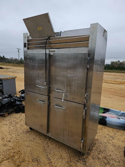 2030 - TRAULSEN STAINLESS COOLER
