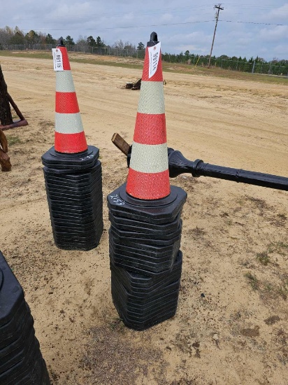 2153 - 25 SAFETY CONES