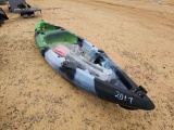 2017 - FIBERGLASS BOAT 10' WITH OARS