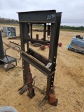 2090 - SHOP PRESS AND JACK