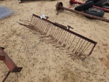 2111 - 6' STRAW RAKE 3 PT HITCH