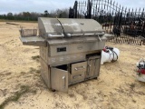 2313 - LOUISIANA PELLET GRILL