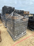2395 - 40 - PLASTIC PART BASKETS