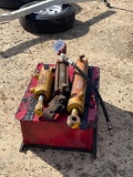 2551 - GAS TANK & 3 HYDRAULIC CYLINDERS