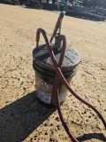 2576 - 5 GAL 85W 140 GEAR LUBRICANT