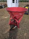 2953 - 500LB FERT SPREADER