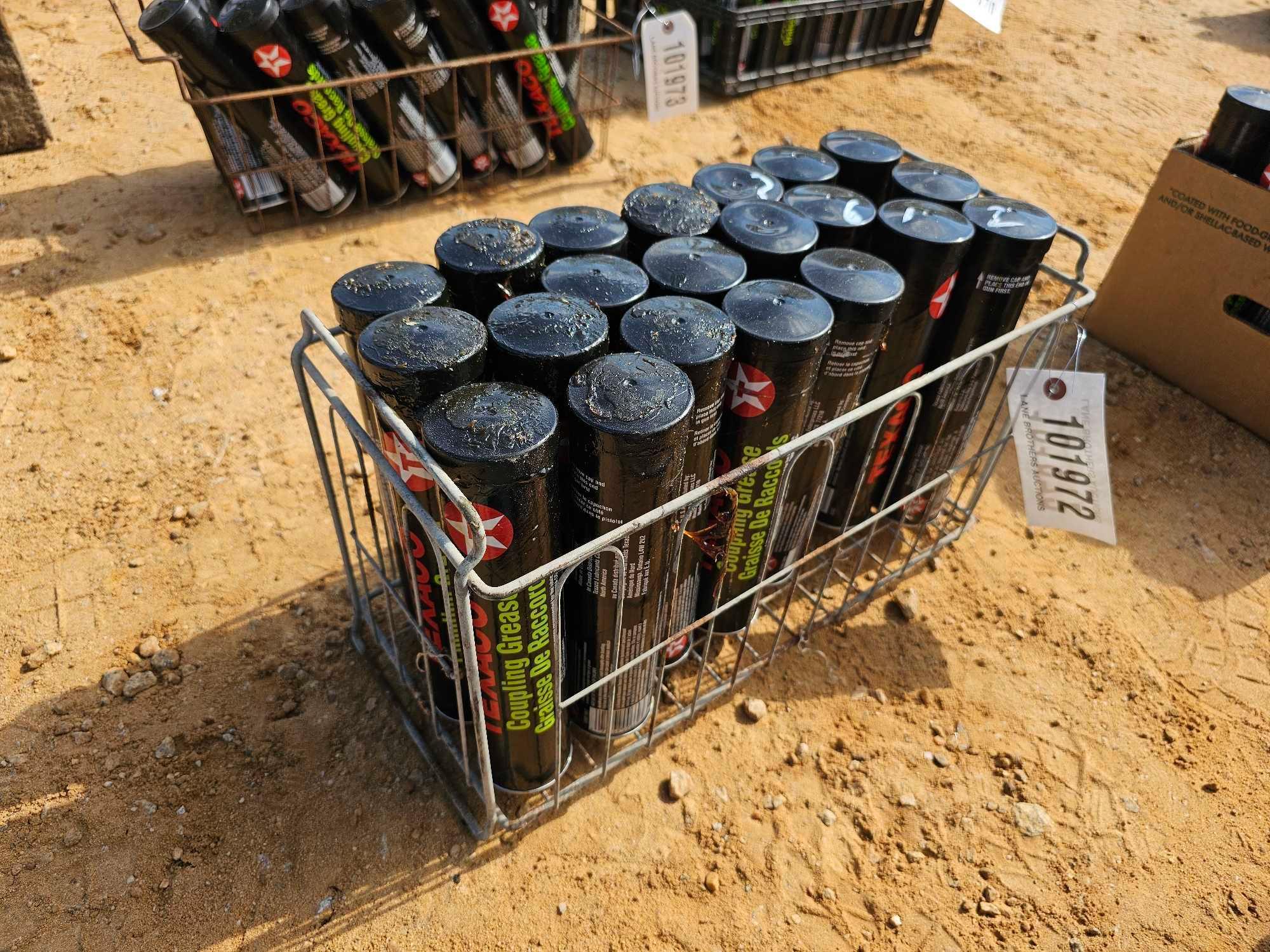 2612 21 TUBES TEXACO COUPLING GREASE Proxibid