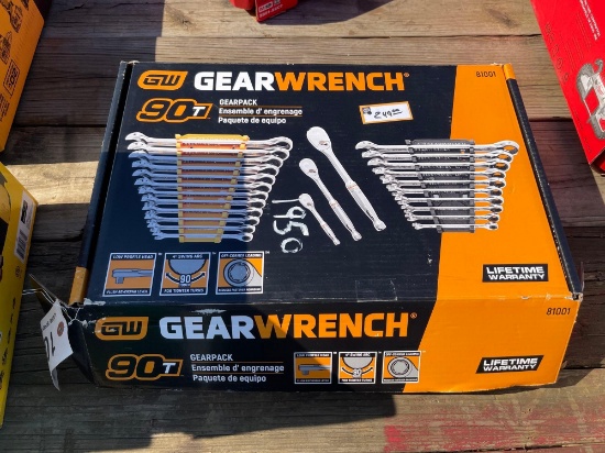 1950 - 25 PC GEAR WRENCH SET