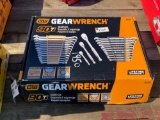 1950 - 25 PC GEAR WRENCH SET