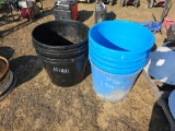2749 - 10 CONTAINERS (BUCKETS)
