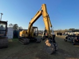 812 - 120 JOHN DEERE EXCAVATOR