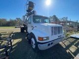 890 - 1996 4700 INTERNATIONAL TRUCK