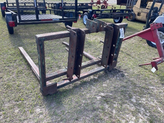 2543 - HAY FORK 3 PT HITCH
