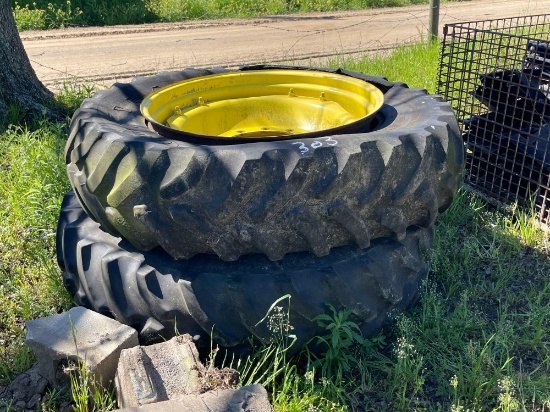 303 - ABSOLUTE - 1 - 14.9R34 AG TIRE & 2 JD RIMS