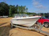 917 - SEA HUNT ESCAPE 172 BOAT & TRAILER