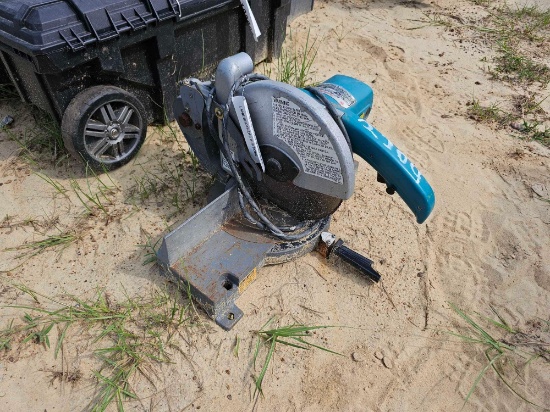 2309 - MAKITA 10" MITER SAW