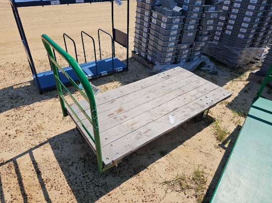 2393 - ABSOLUTE - ROLLING 4-WHEEL CART