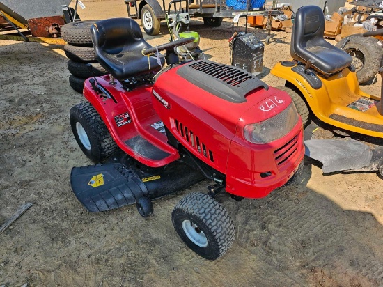 2616 - MTD YARD MACHINE 42" CUT LAWN TRACTOR