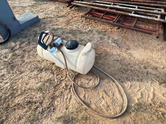 2947 - 15 GALLON SPRAYER WITH NOZZLE