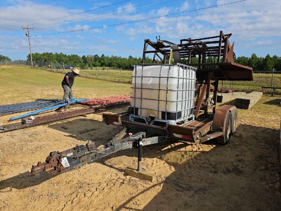 2973 - HOOF TRIMMING CHUTE ON  6X10 TRAILER