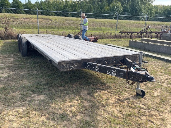 2979 - 6' X 26' HOME MADE TRAILER