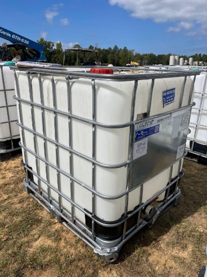 2984 - 320 GAL POLY TOTES