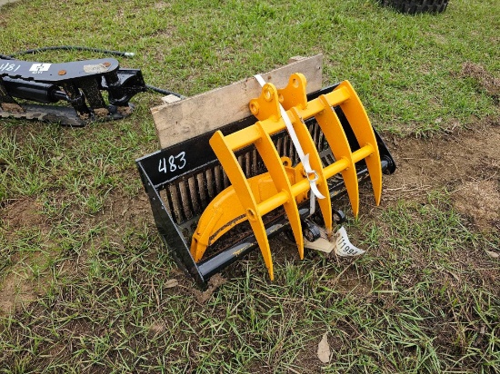 483 - ABSOLUTE - NEW 32" SAND BUCKET, RIPPER, ETC