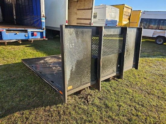 767 - 8' STEEL FLATBED