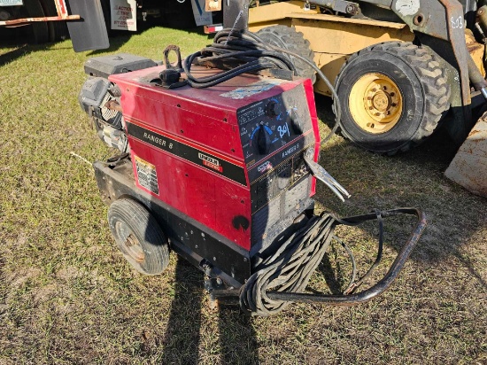 801 - LINCOLN RANGER 8 WELDER