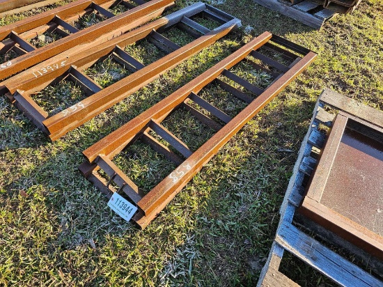 858 - PAIR OF 5' TRAILER RAMPS