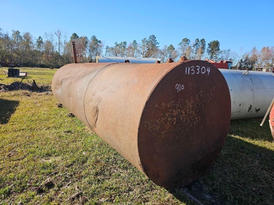 910 - ABSOLUTE - 3000 GALLON FUEL TANK