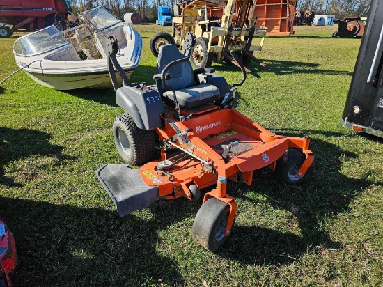 933 - HUSQVARNA MZ54 ZERO TURN MOWER