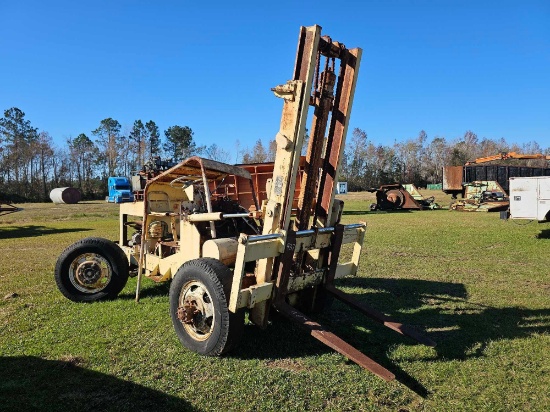 937 - ABSOLUTE - FORKLIFT