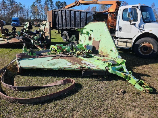 952 - ABSOLUTE - SCHULTE 15' BATWING ROTARY CUTTER