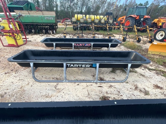 1514 - ABSOLUTE NEW TARTER 10' FEED BUNK