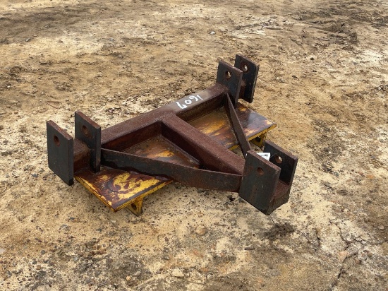 1607 - 3 PT HITCH ADAPTER
