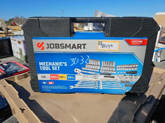 3032 - ABSOLUTE - JOBSMART 126 PC TOOL SET