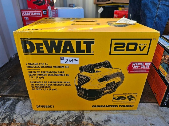 127 - ABSOLUTE - DEWALT 20V WET/DRY VACUUM KIT