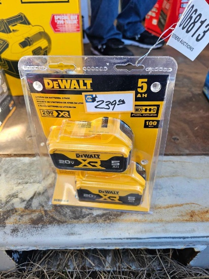 129 - ABSOLUTE - 2 - DEWALT 20V BATTERIES