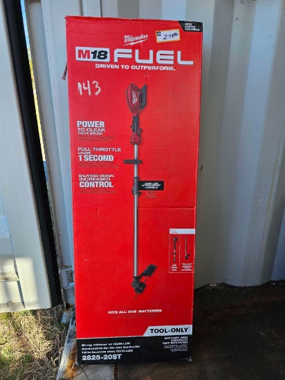 143 - ABSOLUTE - MILWAUKEE M18 WEEDEATER