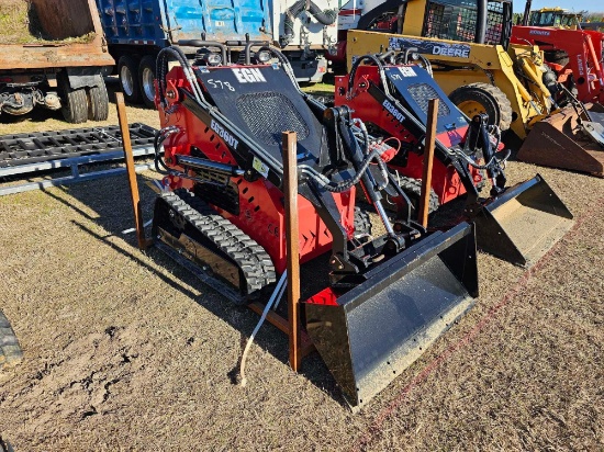 578 - ABSOLUTE - NEW MINI SKID