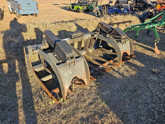 676 - 82" GRAPPLE
